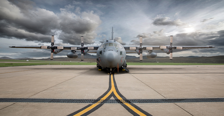 aviation photography, location photography, c130, commercial photography, tim wallace