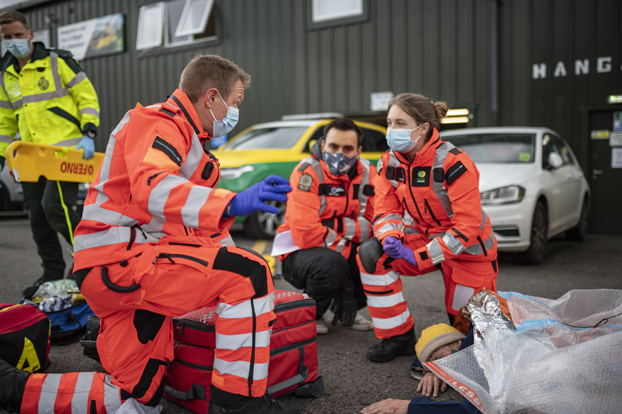 HEMs, air ambulance, NHS, Doctor, critical care, paramedics, commercial photography, tim wallace