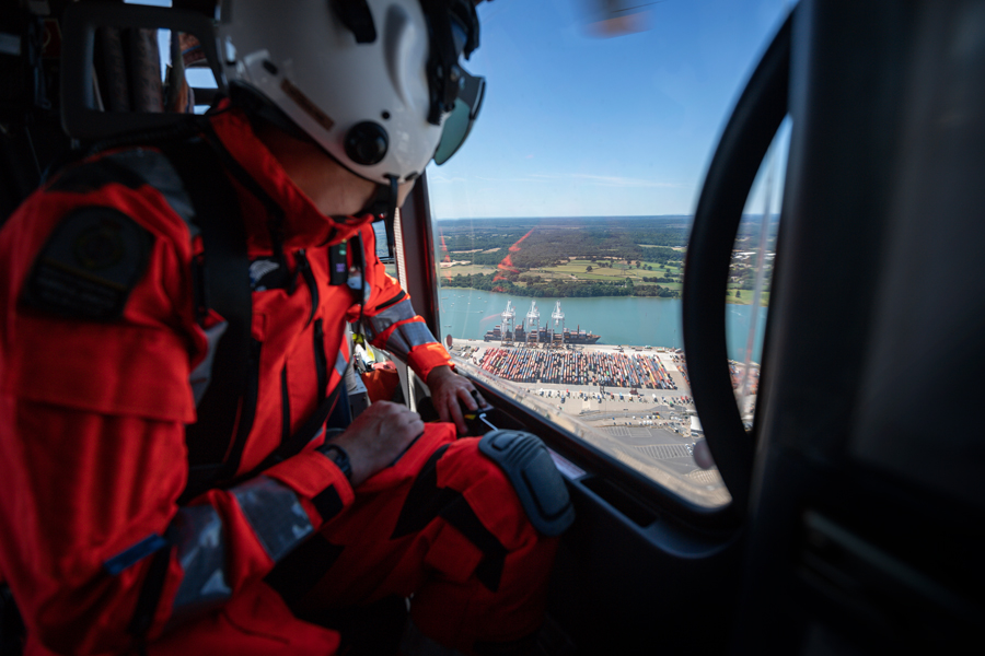 pilot in helicopter, air ambulance, pilot, helicopter pilot, HEMS, flight, aircraft photography, aviation photography, commercial photography, tim wallace